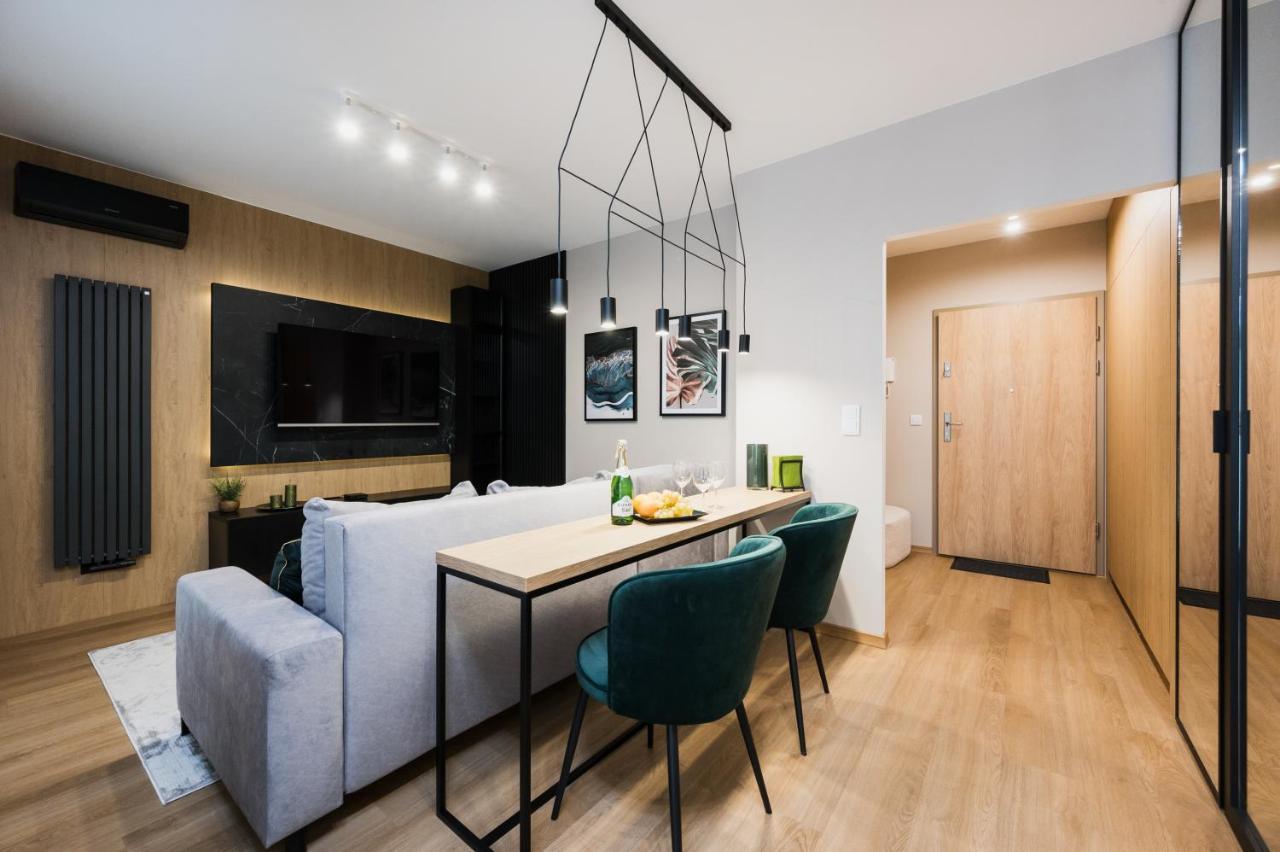 Tauron Arena Apartment With Garage - Krakow Lema Екстериор снимка