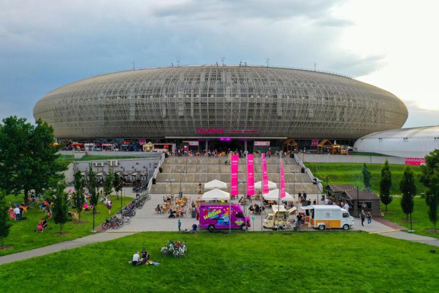 Tauron Arena Apartment With Garage - Krakow Lema Екстериор снимка